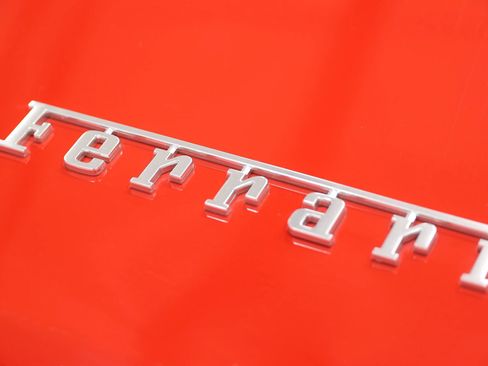 Used 2015 Ferrari California T image 5