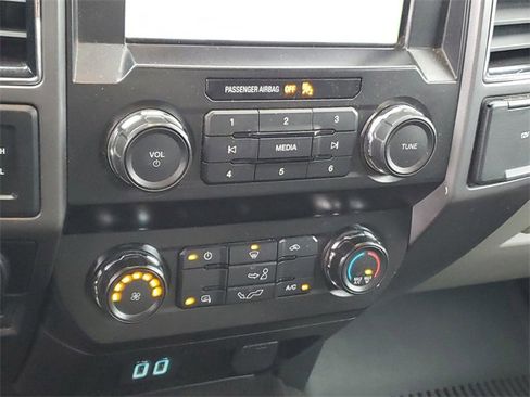 Used 2020 Ford F150 XLT w/ XTR Package image 21