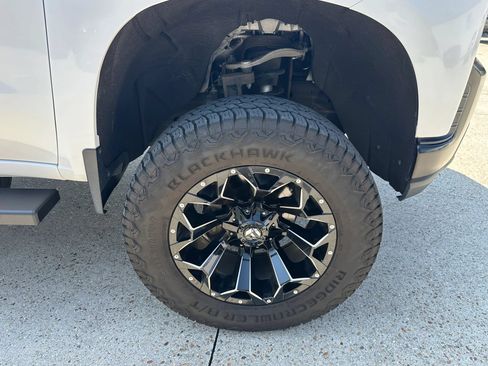 Used 2019 Chevrolet Silverado 1500 W/T w/ Trailering Package RWD image 10