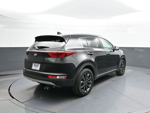 Used 2019 Kia Sportage EX w/ EX Sport Appearance Package AWD/4WD image 6