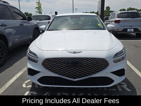 Used 2025 Genesis G70 2.5T RWD image 2
