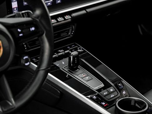 Used 2020 Porsche 911 Carrera 4S image 52