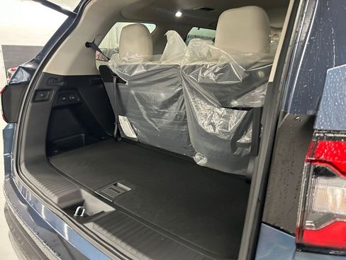 New 2026 Honda Pilot Touring image 19