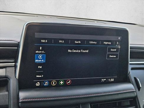 Used 2021 Chevrolet Suburban RST w/ Luxury Package image 12