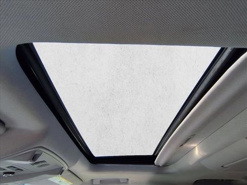 Used 2019 Chevrolet Tahoe Premier image 15