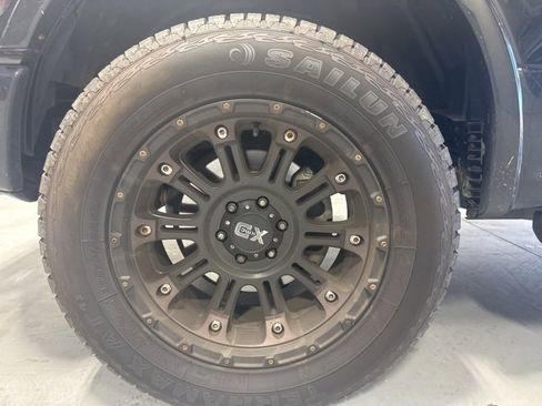 Used 2016 Ford F150 Lariat image 11