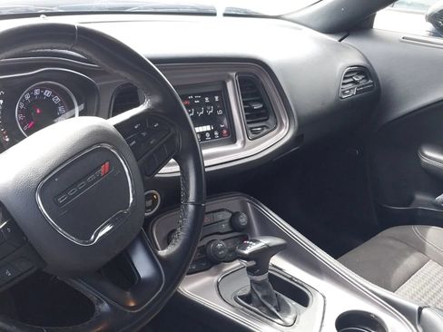 Used 2023 Dodge Challenger SXT RWD image 4