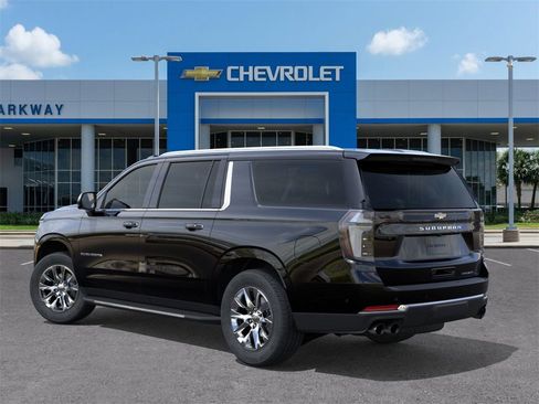 New 2025 Chevrolet Suburban Premier w/ Sun And Tow Package image 3