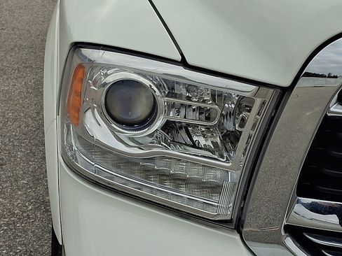 Used 2017 RAM 1500 Limited image 9