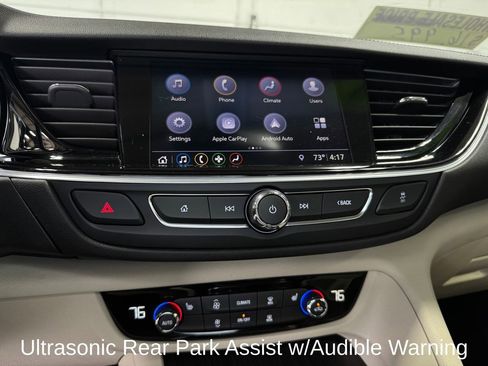 Used 2019 Buick Regal Essence w/ Driver Confidence Package I FWD image 17