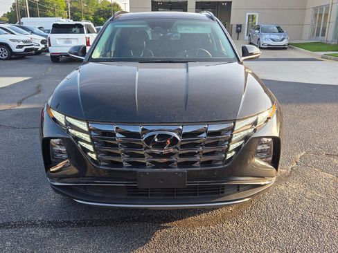 Used 2023 Hyundai Tucson Limited AWD/4WD image 2