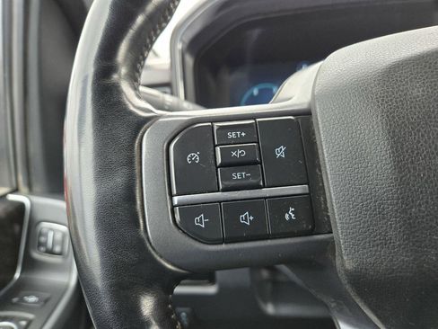 Used 2023 Ford F350 Lariat w/ Chrome Package image 19