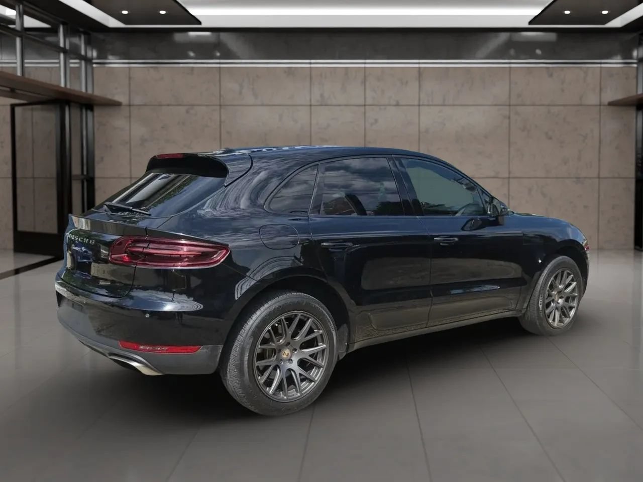 Used 2017 Porsche Macan AWD/4WD image 4