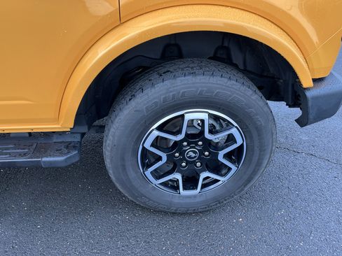 Used 2022 Ford Bronco Outer Banks image 25