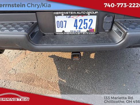 Used 2023 RAM 1500 Big Horn AWD/4WD image 24