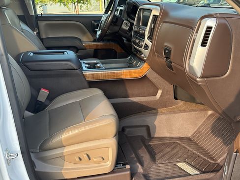 Used 2017 GMC Sierra 1500 SLT w/ SLT Premium Package RWD image 22