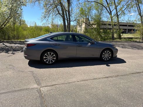 Used 2019 Lexus ES 350 w/ Premium Package FWD image 18
