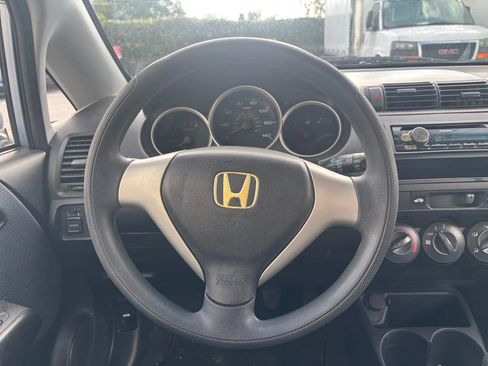Used 2008 Honda Fit Hatchback 4D image 32