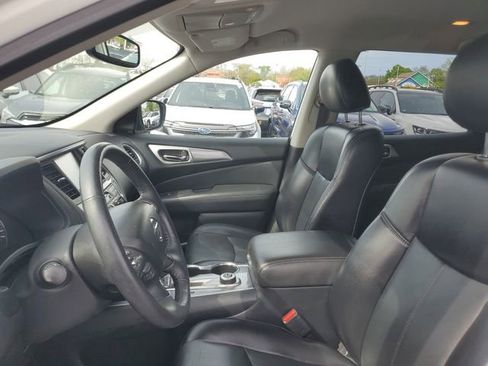 Used 2020 Nissan Pathfinder SL AWD/4WD image 19