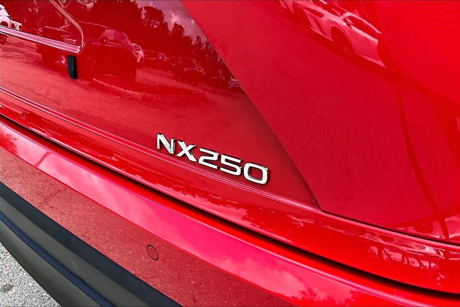 Used 2023 Lexus NX 250 FWD image 14