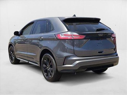 New 2024 Ford Edge SE w/ Black Appearance Package image 9