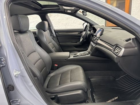 Used 2021 Honda Accord Sport image 47