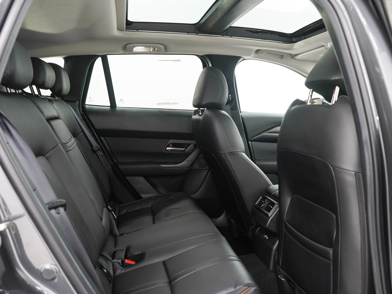 Used 2026 MAZDA CX-50 AWD 2.5 S w/ Weather Package image 14