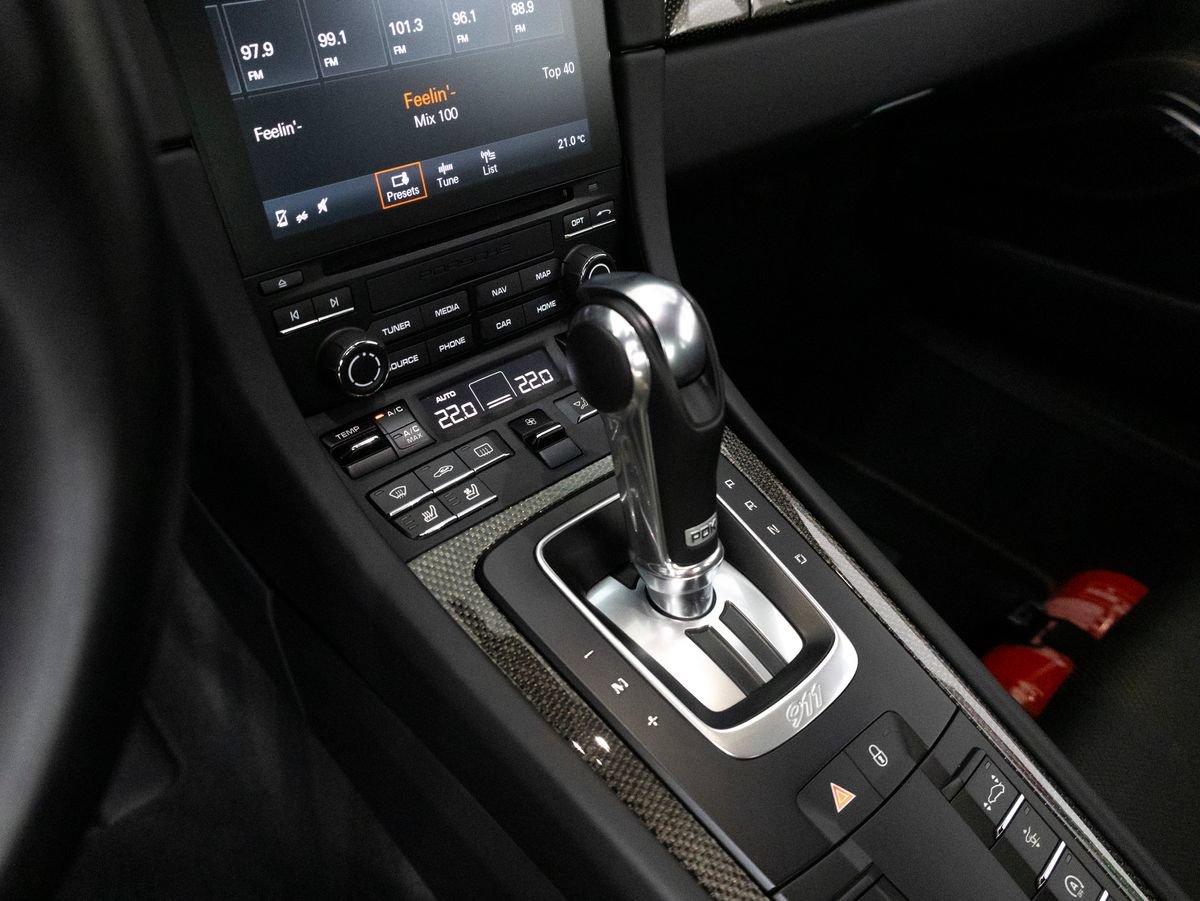 Certified 2018 Porsche 911 Turbo S AWD/4WD image 24