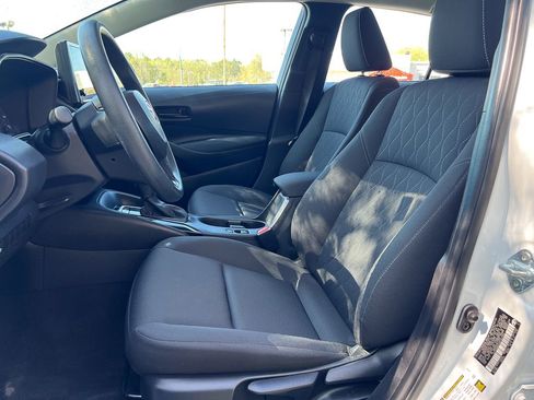 Used 2024 Toyota Corolla LE image 11