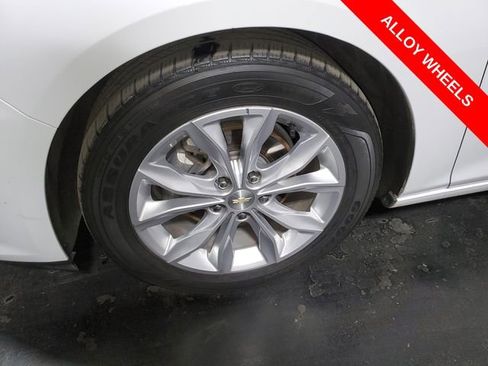 Used 2022 Chevrolet Malibu LT image 7