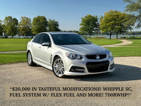 Used 2014 Chevrolet SS image 1