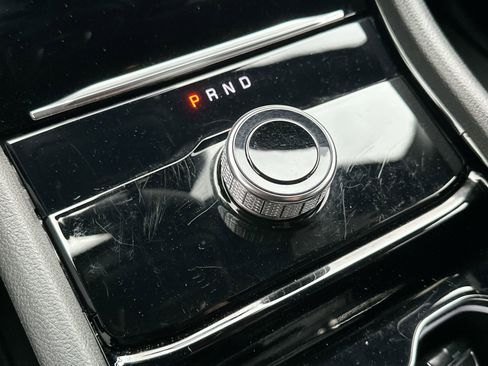 Used 2022 Jeep Grand Cherokee Altitude image 19