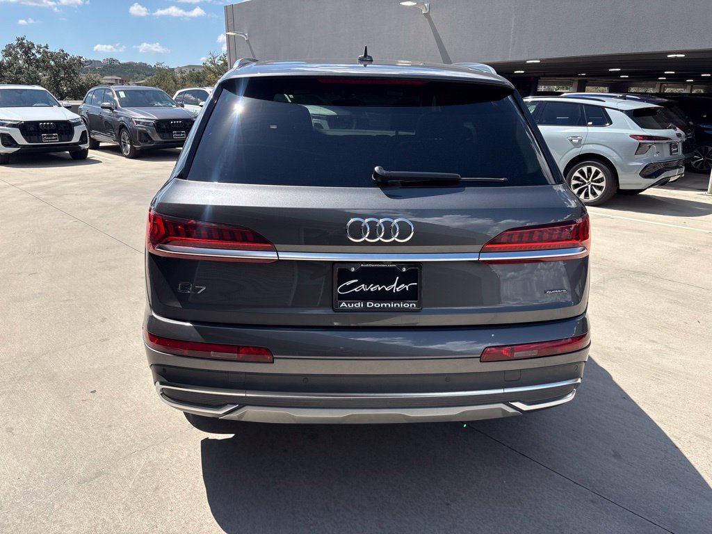 Used 2021 Audi Q7 2.0T Premium Plus w/ Executive Package AWD/4WD image 7
