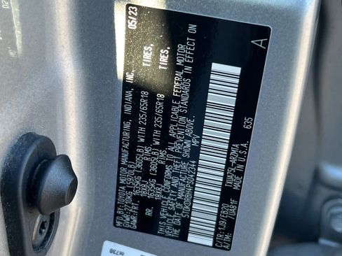 Used 2023 Toyota Highlander XLE image 34