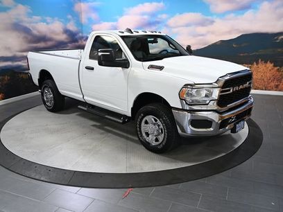 Used 2024 RAM 2500 Tradesman w/ Chrome Appearance Group