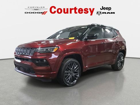 Certified 2022 Jeep Compass High Altitude image 9