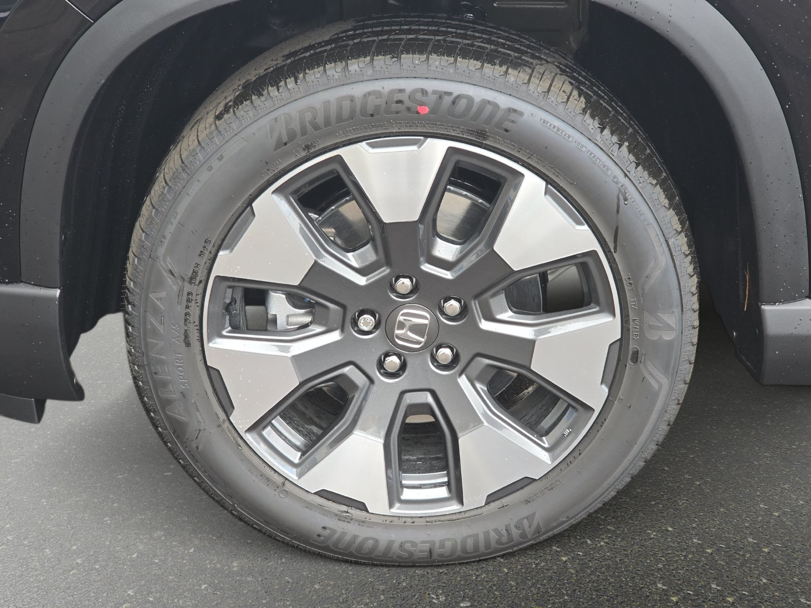 New 2026 Honda Pilot Touring image 32