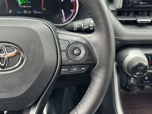 Used 2019 Toyota RAV4 Limited w/ Cold Weather Package image 24