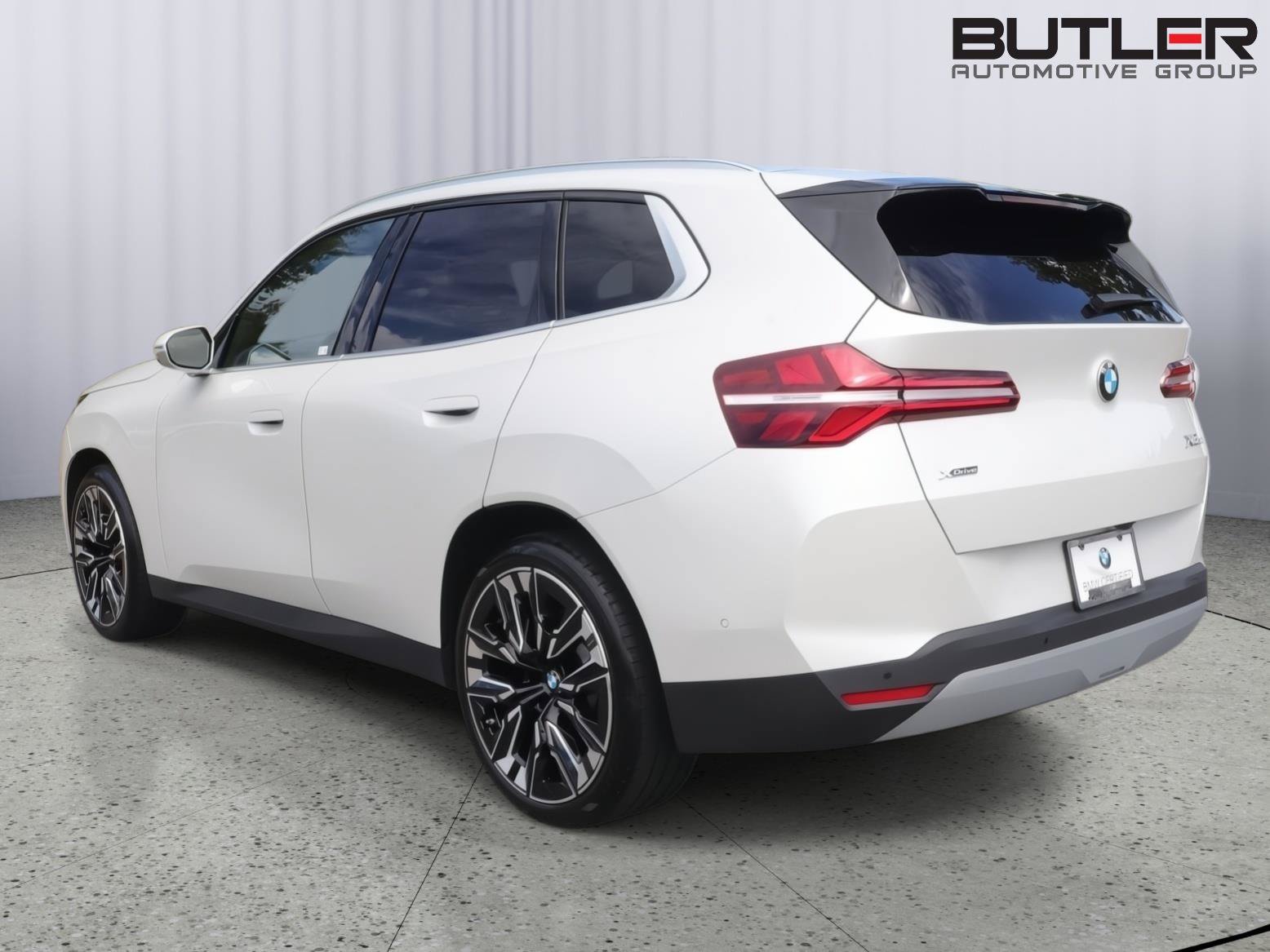 Used 2026 BMW X3 xDrive30i w/ Premium Package AWD/4WD image 4