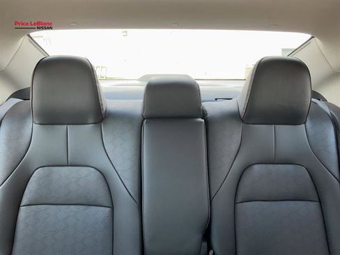 New 2026 Nissan Sentra SR w/ SR Premium Package FWD image 23