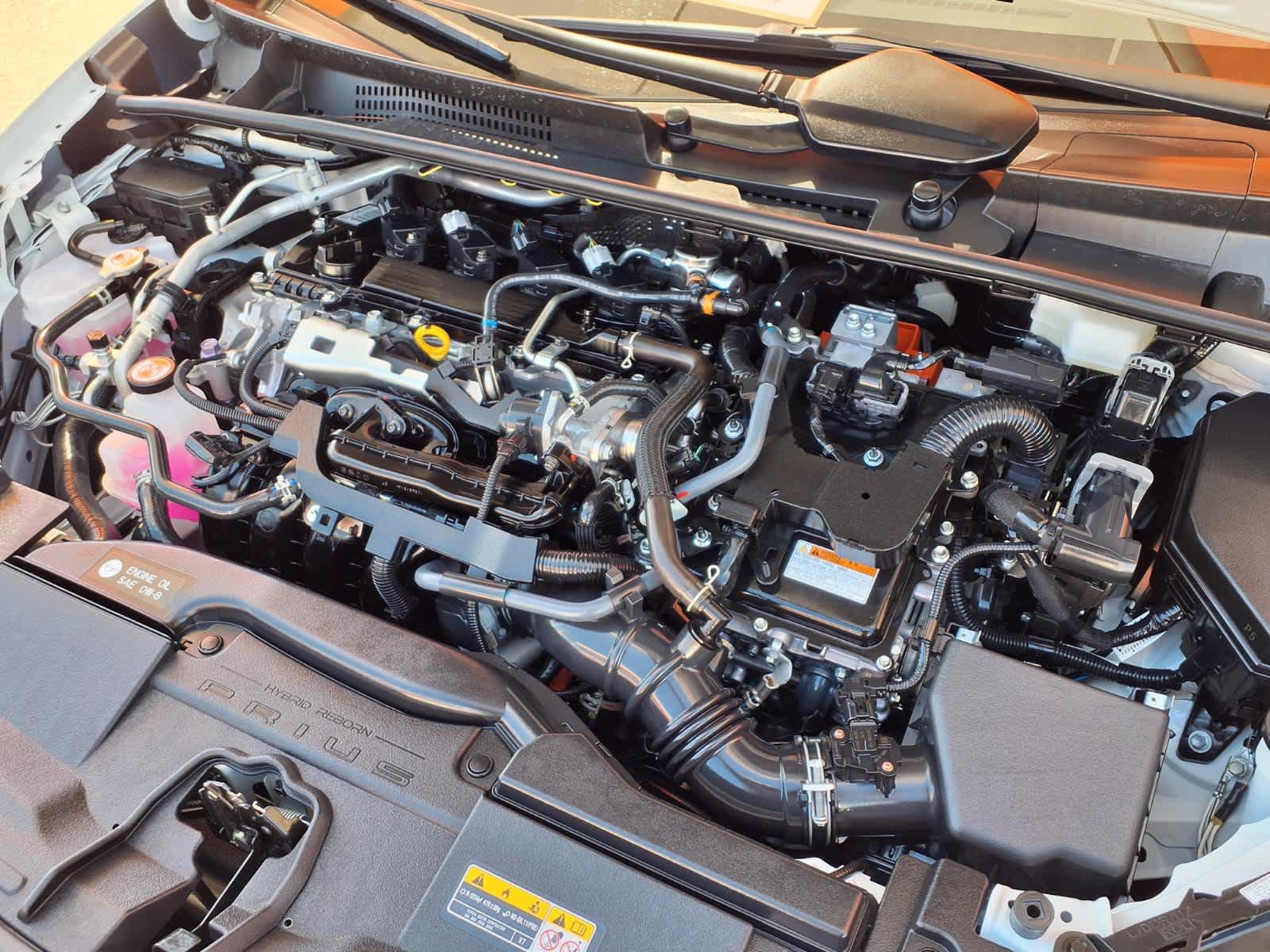 Certified 2026 Toyota Prius XLE FWD image 8