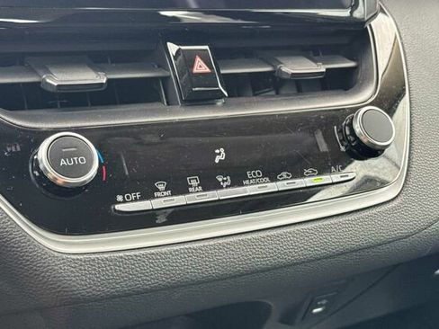 Used 2023 Toyota Corolla LE FWD image 19
