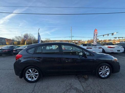 Used 2014 Subaru Impreza 2.0i Premium image 7