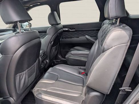 Used 2022 Hyundai Palisade Calligraphy FWD image 12