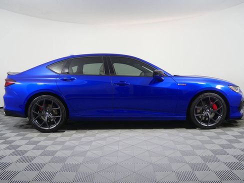 Used 2021 Acura TLX Type S image 2