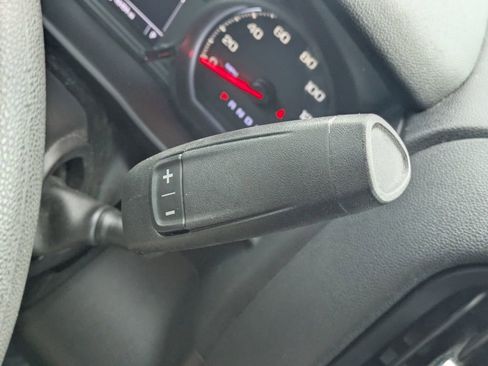 Used 2023 Chevrolet Silverado 1500 Custom image 26