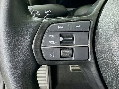 Used 2025 Honda Accord Sport image 10