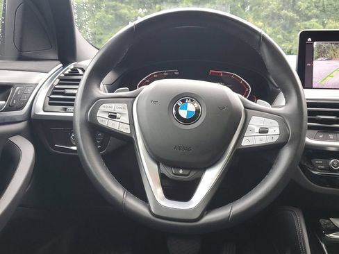 Used 2025 BMW X4 xDrive30i AWD/4WD image 27