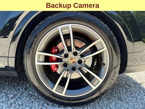 Used 2024 Porsche Cayenne Turbo AWD/4WD image 9