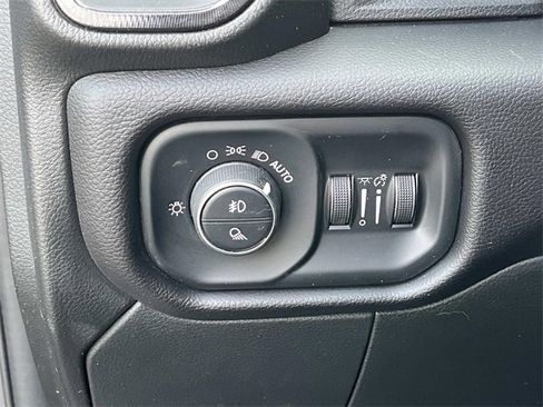 Used 2024 RAM 2500 Rebel image 28